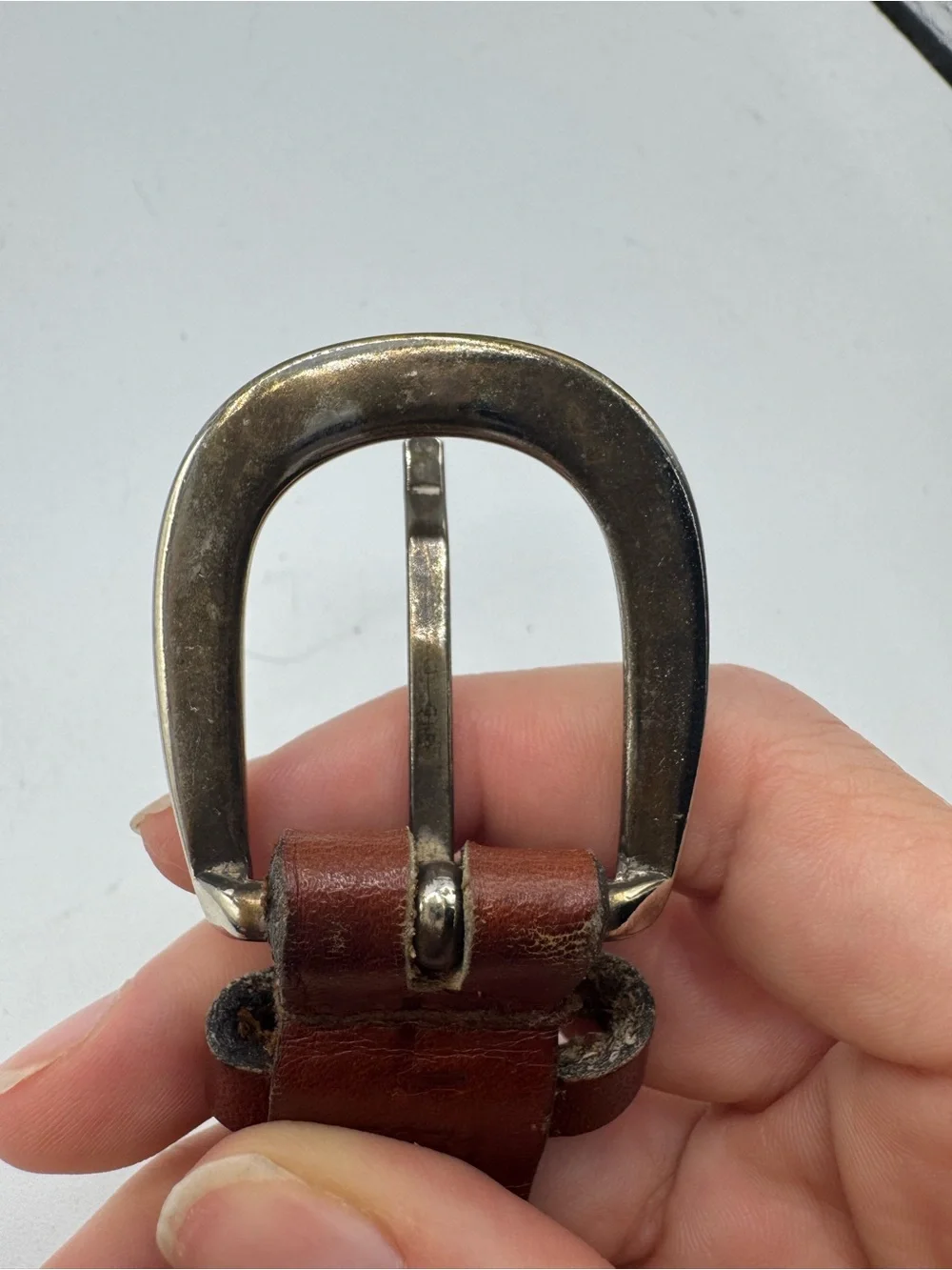 Vintage Brown Leather Made in Uruguay Latch and Loop Buckle Belt READ FOR SIZE